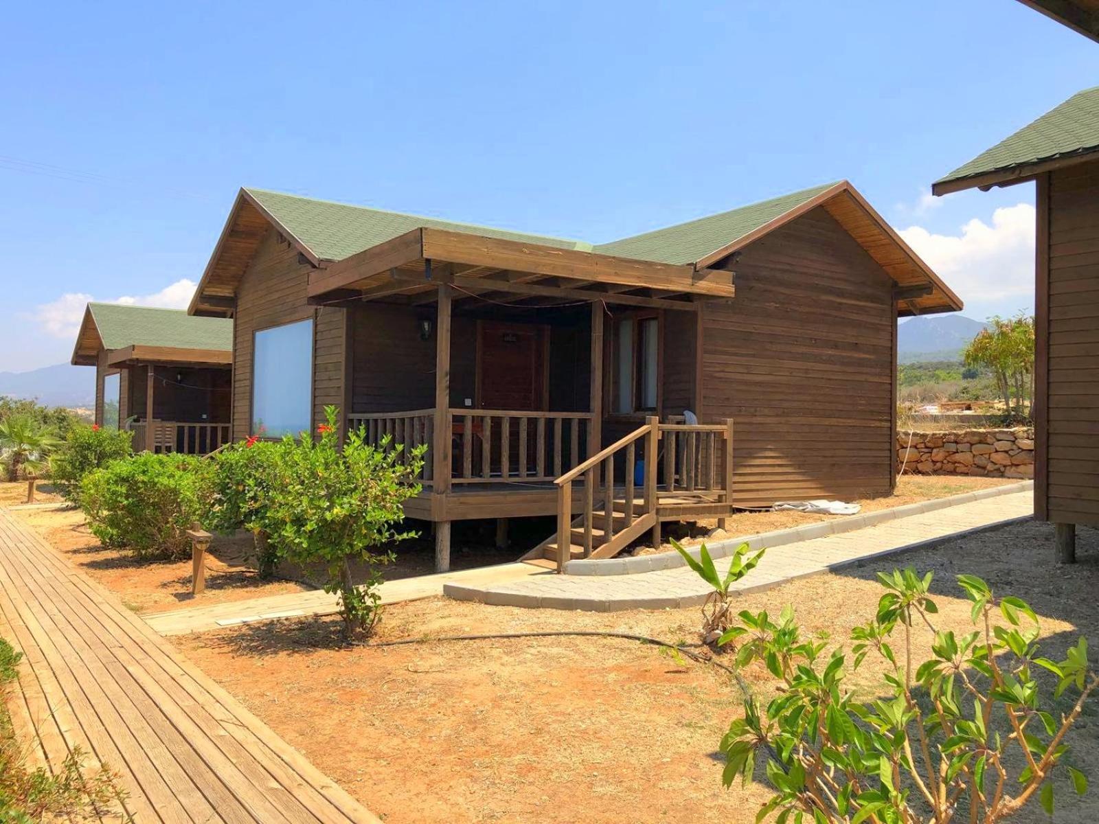 Zambak Holiday Village & Restaurant Superb Seafront Location ! Agios Georgios  ภายนอก รูปภาพ
