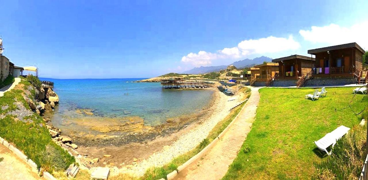 Zambak Holiday Village & Restaurant Superb Seafront Location ! Agios Georgios  ภายนอก รูปภาพ